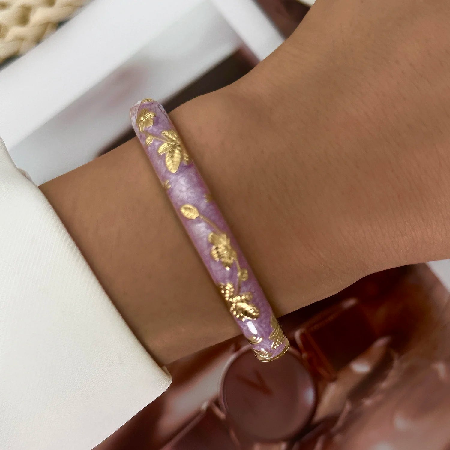 Jonc Cloisonné Fleurs Colorées – Style Doré