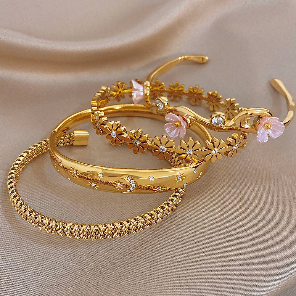 Jonc Manchette Fleur Zircon – Acier Inoxydable Doré