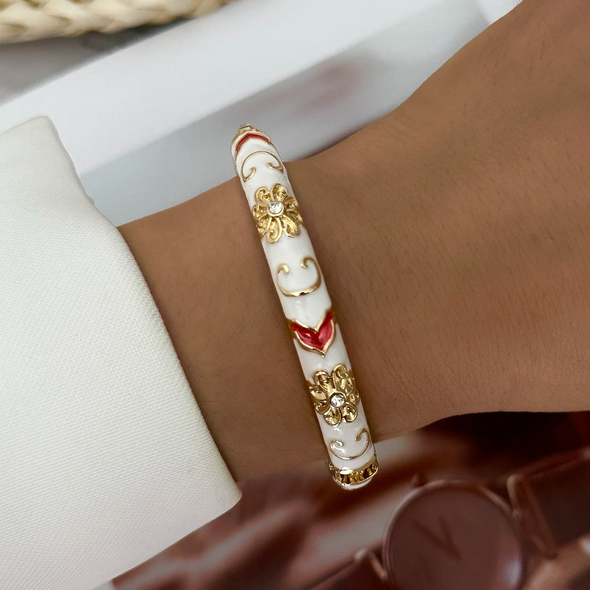Jonc Cloisonné Fleurs Colorées – Style Doré